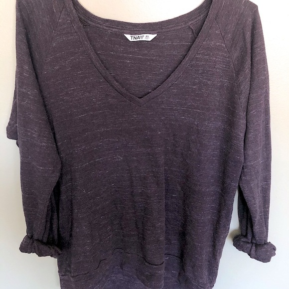 Aritzia TNA sweater - Picture 2 of 2